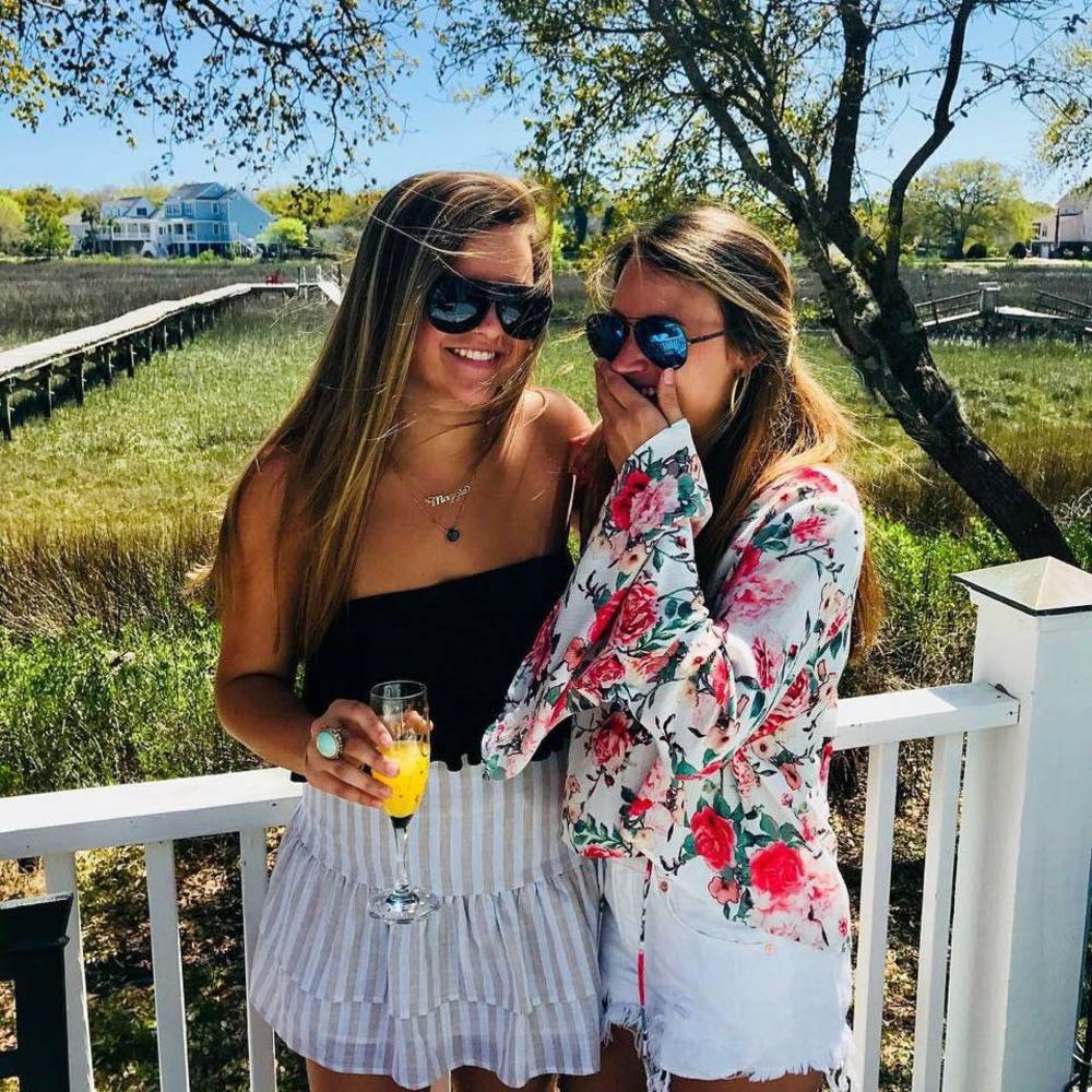 Meet your Posher, Lisa